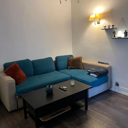 Le Petit Nid Urbain Apartment Левалоа-Пере Екстериор снимка